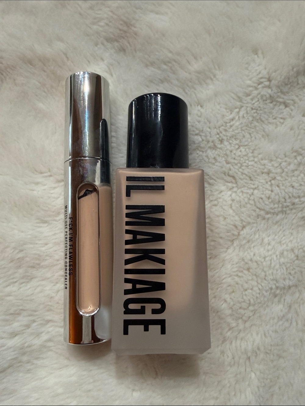 IL MAKIAGE Woke Up Like This Foundation 20 & F*ck I’m Flawless Concealer 2.5